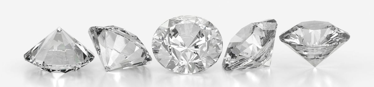 Lose Diamanten und verschiedene Schliffe zur 4C-Bewertung beim Diamantenankauf in Wien